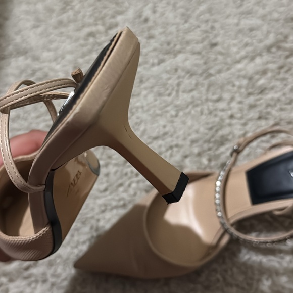 Zara Heels - Picture 4 of 14
